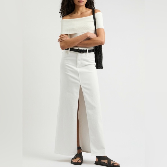 NWOT Alice + Olivia Rye High Rise Denim Maxi Skirt in Off-White